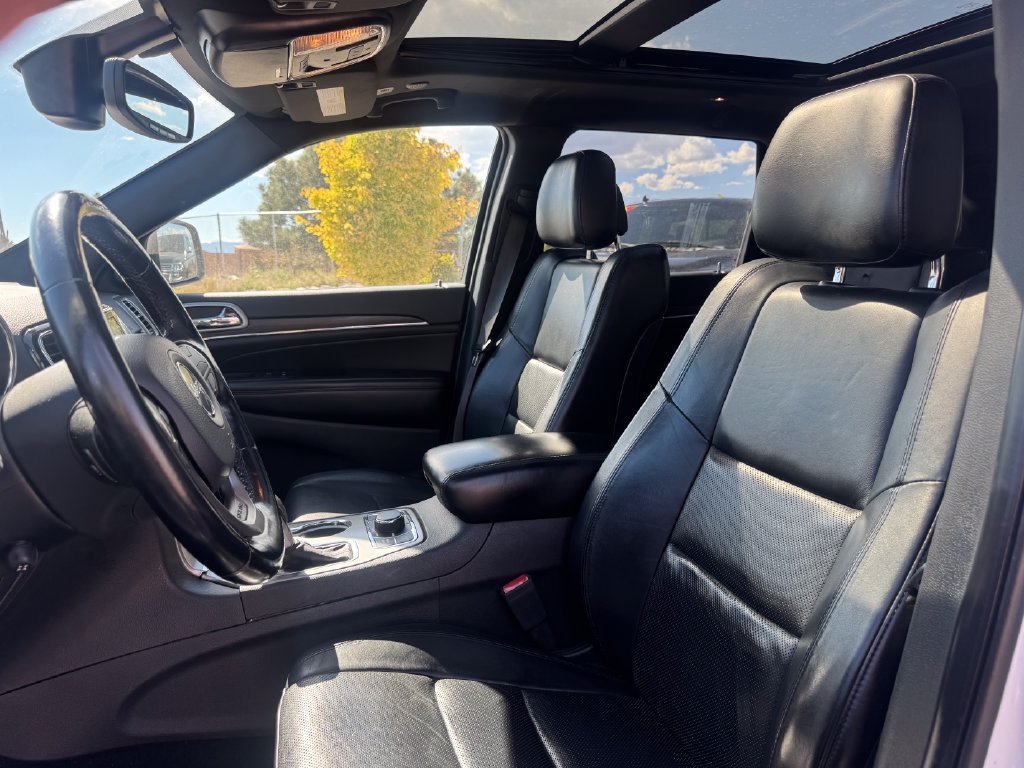 Used 2019 Jeep Grand Cherokee Limited w/ Luxury Group II AWD/4WD image 8