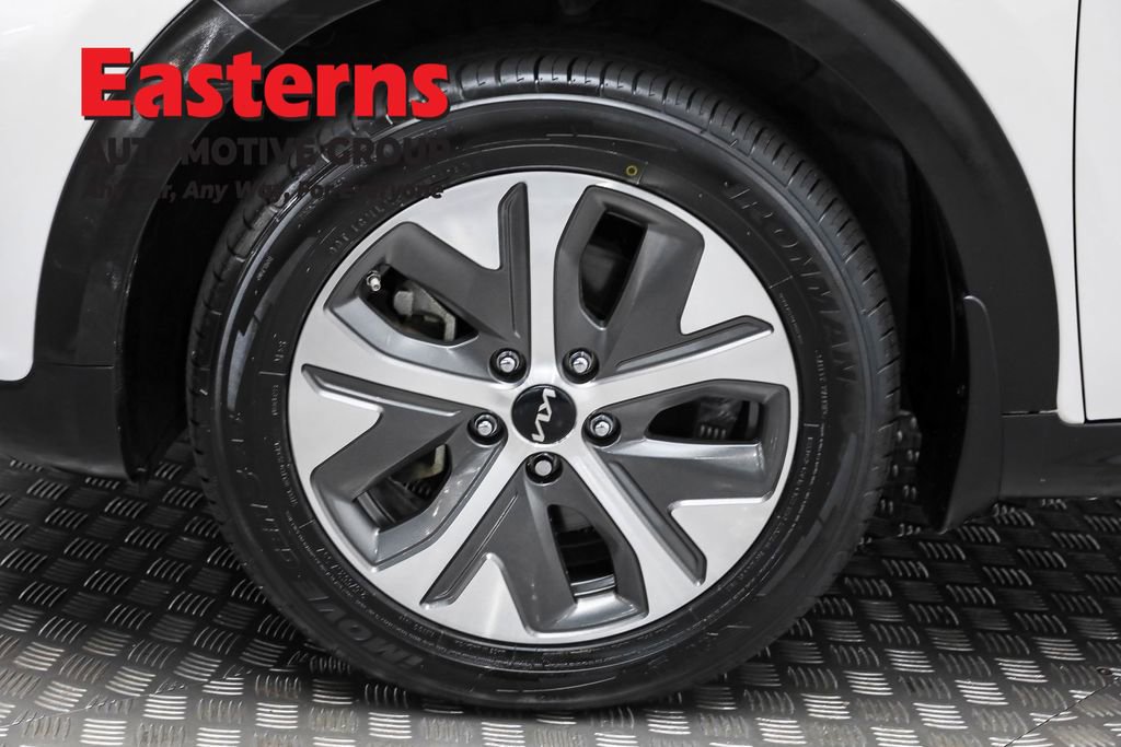 Used 2022 Kia Niro EX w/ Cold Weather Package image 31