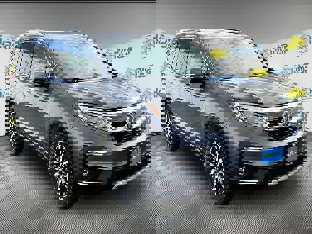 Used 2019 Honda Pilot Touring image 1