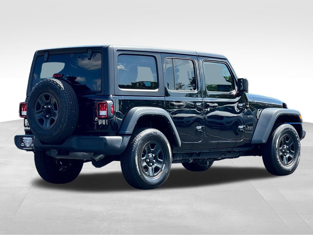 Used 2022 Jeep Wrangler Unlimited Sport AWD/4WD image 7