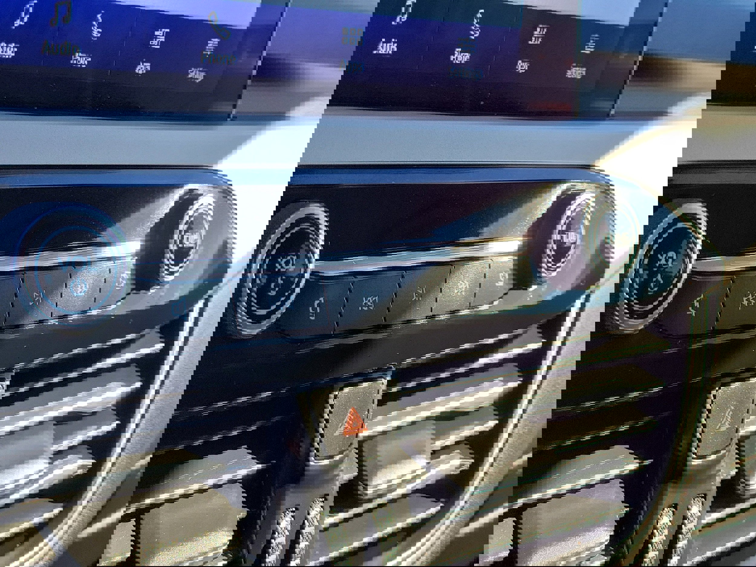 Certified 2022 Ford Escape SE w/ SE Sport Appearance Package image 29