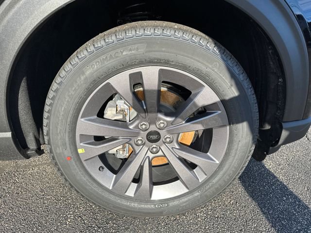 New 2026 Ford Explorer Active w/ Active Comfort Package image 12