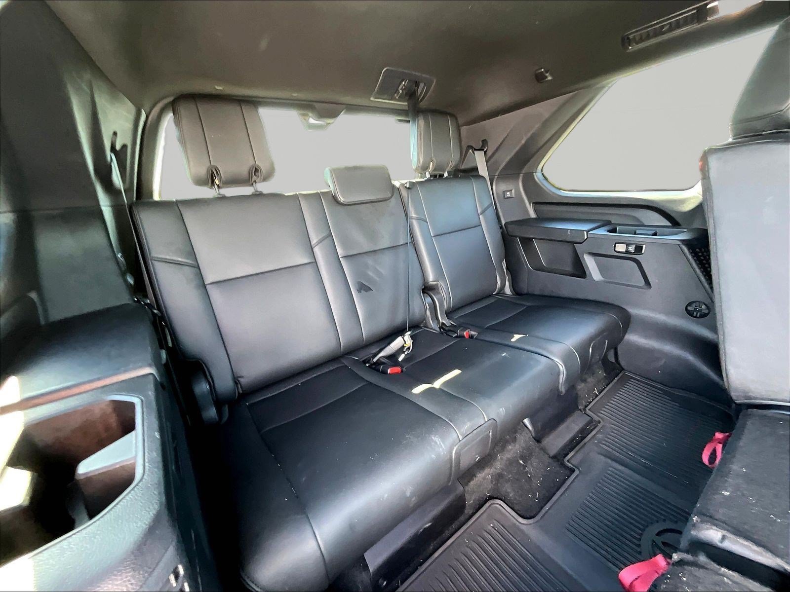 Used 2025 Toyota Sequoia SR5 w/ SR5 Premium Package AWD/4WD image 25