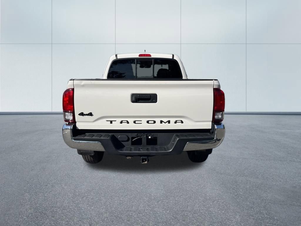 Certified 2022 Toyota Tacoma SR5 w/ SR5 Appearance Package (SM) image 6