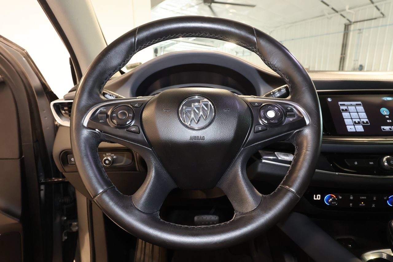 Used 2019 Buick Enclave Essence FWD image 7