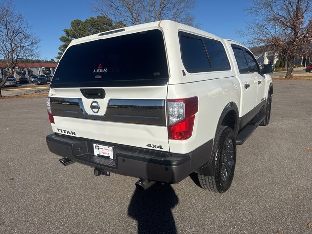 Used 2019 Nissan Titan Platinum Reserve image 5