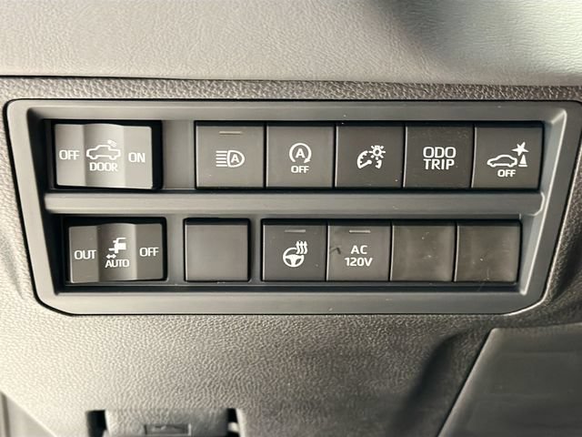 New 2026 Toyota Tundra Platinum AWD/4WD image 9