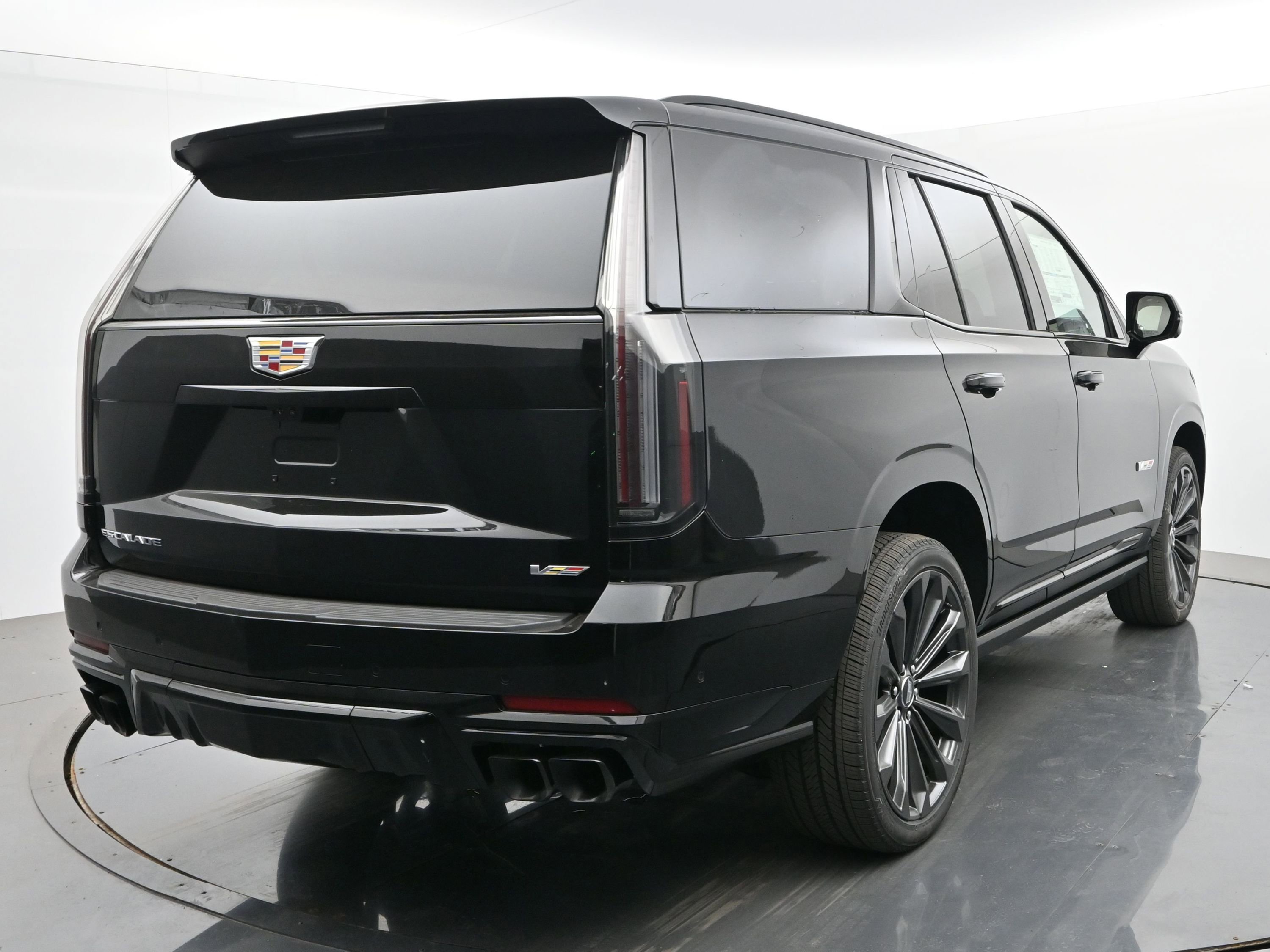New 2026 Cadillac Escalade V w/ LPO, Floor Liner Package AWD/4WD image 5
