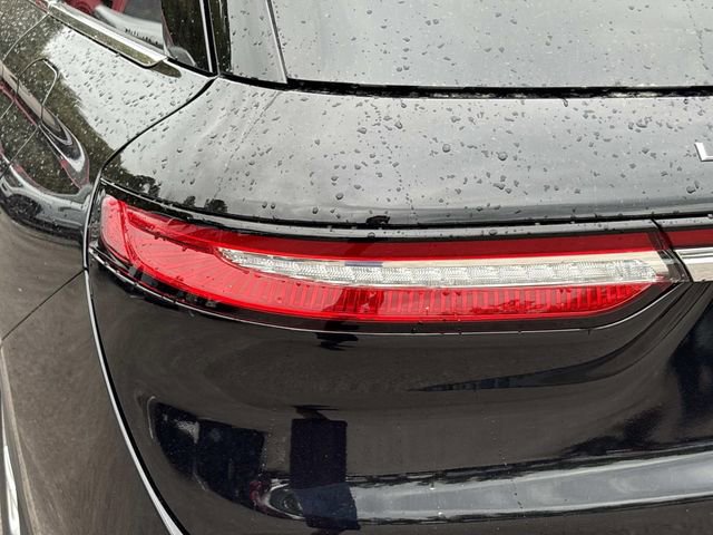 New 2026 Lincoln Corsair Premiere image 11