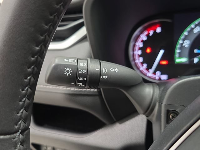 Used 2023 Toyota RAV4 XLE Premium FWD image 24