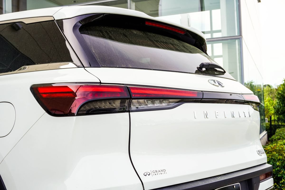 Used 2023 INFINITI QX60 Pure FWD image 13