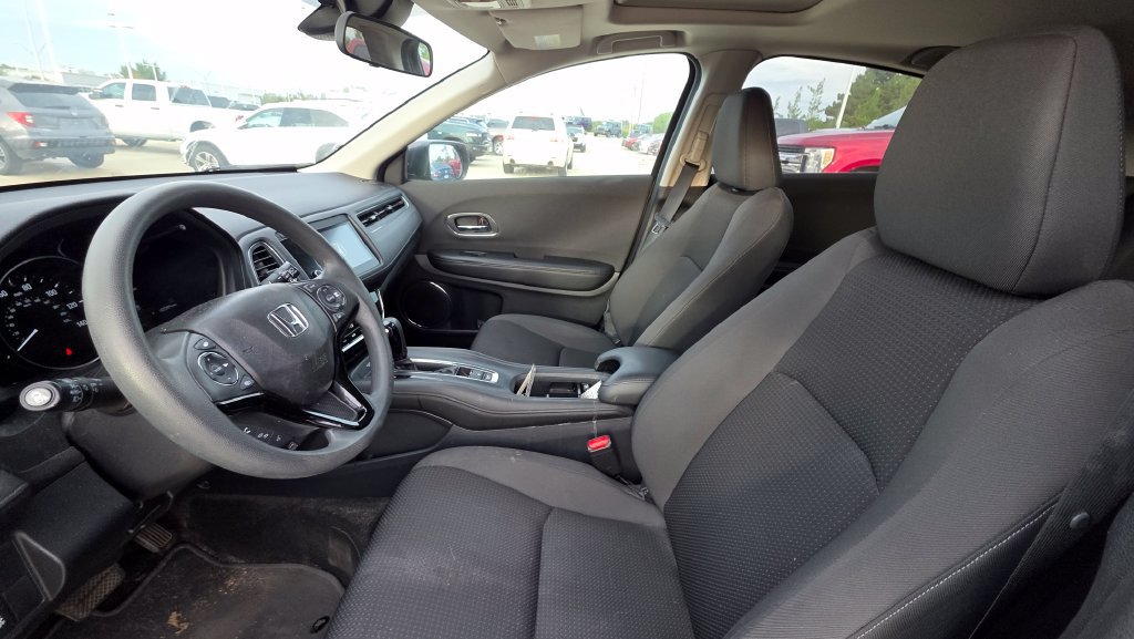 Used 2019 Honda HR-V EX image 11