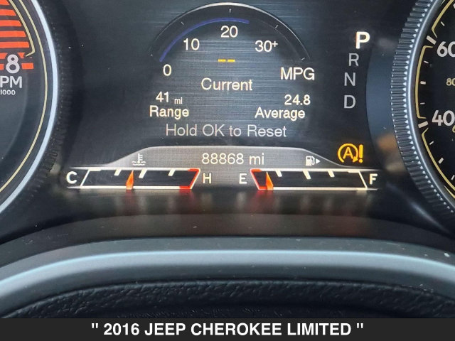 Used 2016 Jeep Cherokee Limited AWD/4WD image 21