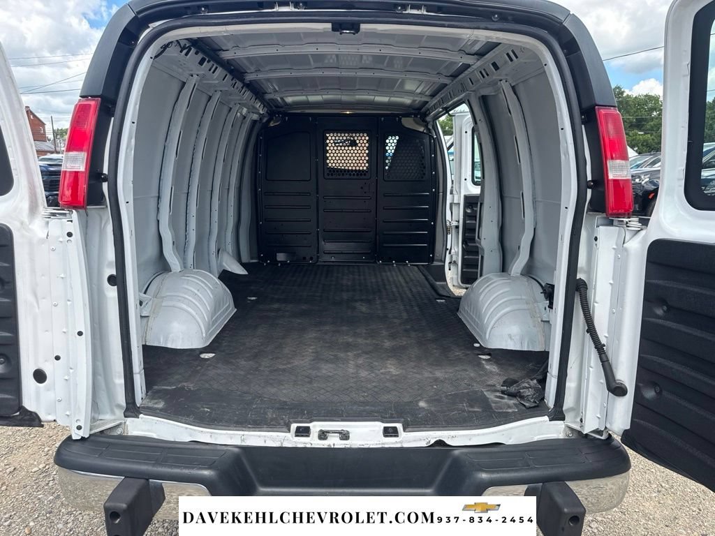 Used 2019 Chevrolet Express 2500 w/ Driver Convenience Package RWD image 32