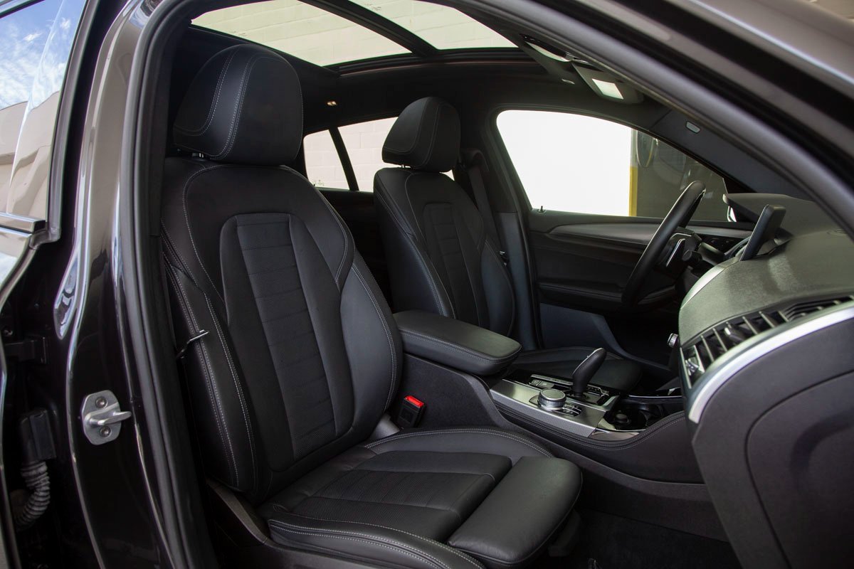 Used 2019 BMW X4 xDrive30i w/ M Sport Package 2 image 29