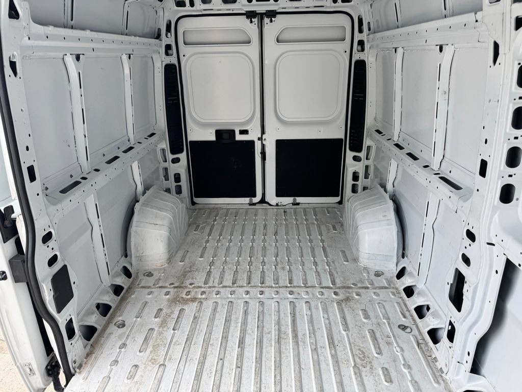 Used 2025 RAM ProMaster 3500 w/ Convenience Group FWD image 15