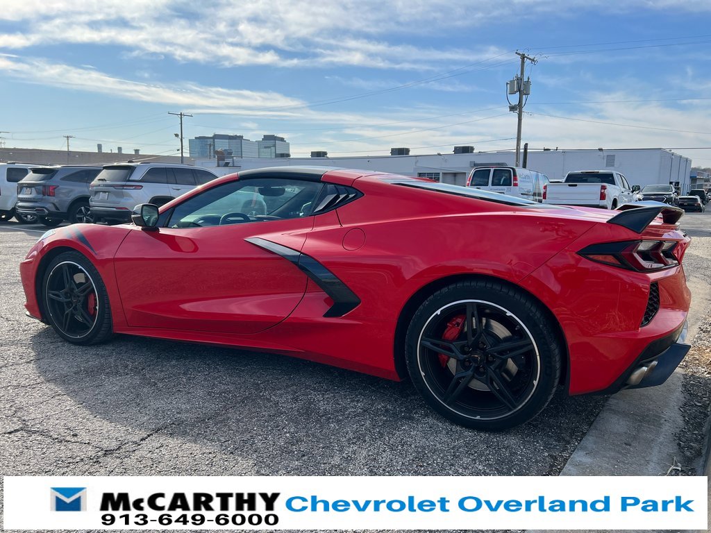 Used 2021 Chevrolet Corvette Stingray Premium Cpe w/ Z51 Performance Package image 9