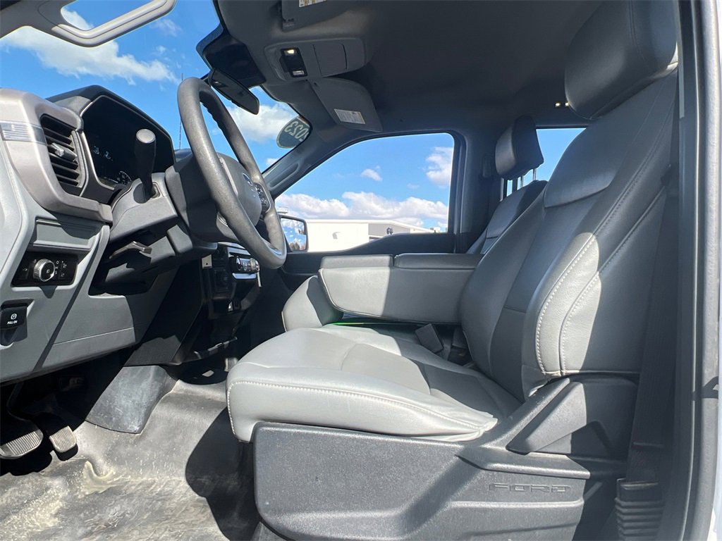 Used 2023 Ford F150 XL w/ Trailer Tow Package image 27