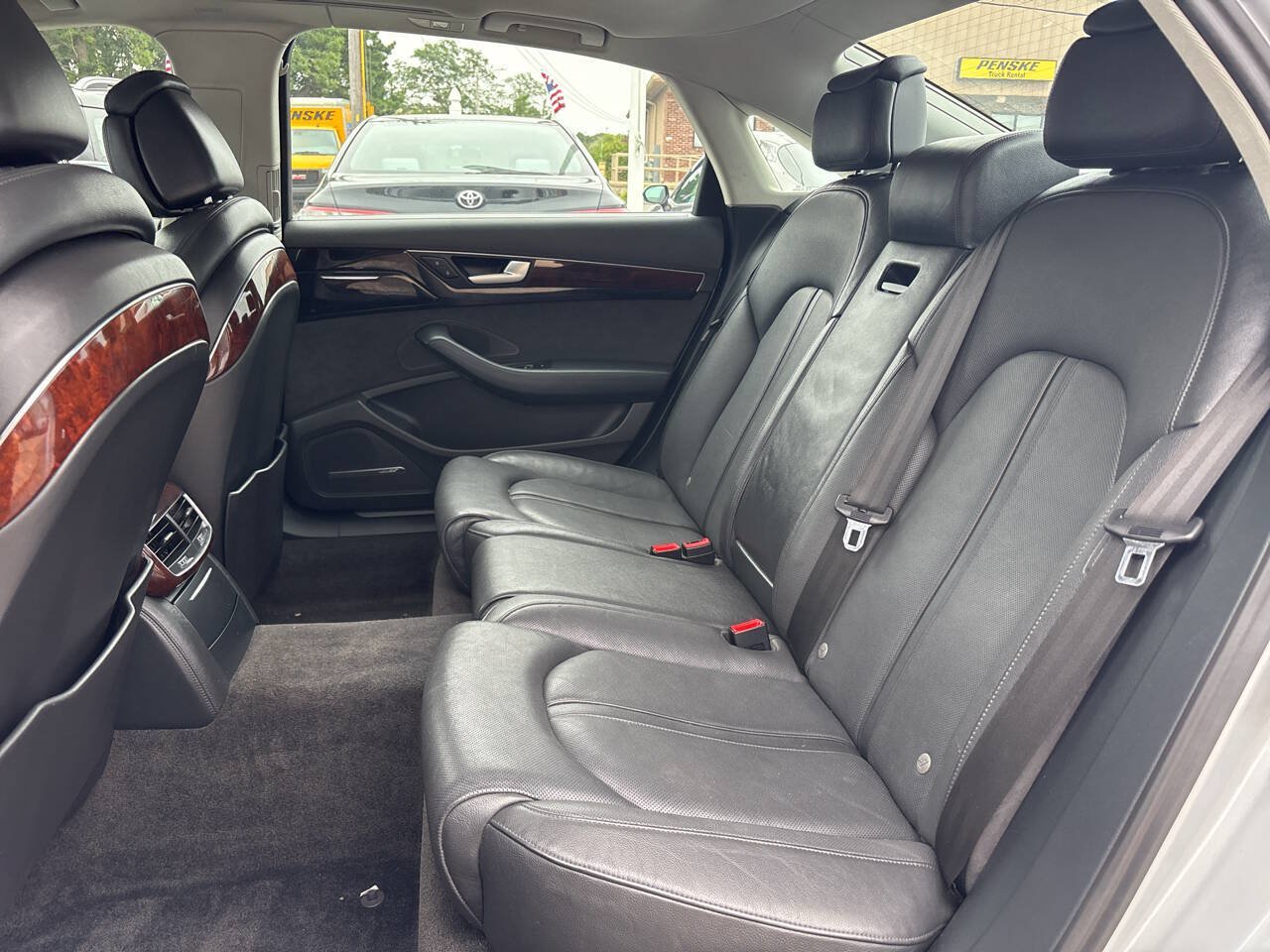 Used 2013 Audi A8 L 3.0T AWD/4WD image 27