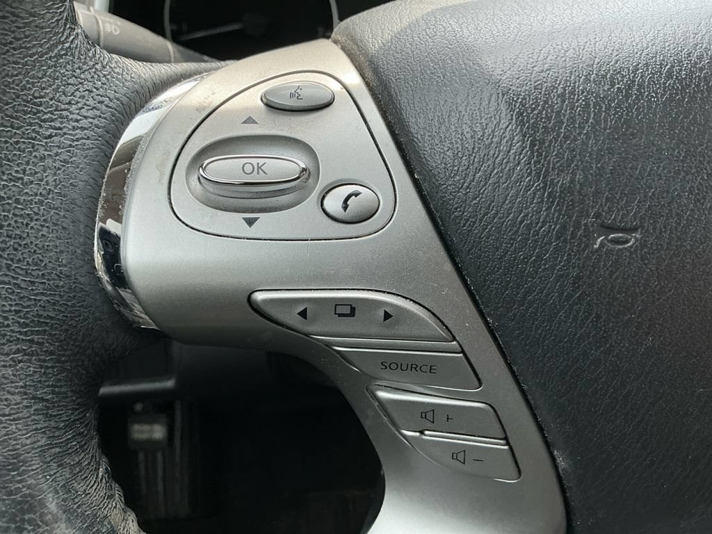 Used 2018 Nissan Murano SL w/ Moonroof Package AWD/4WD image 21