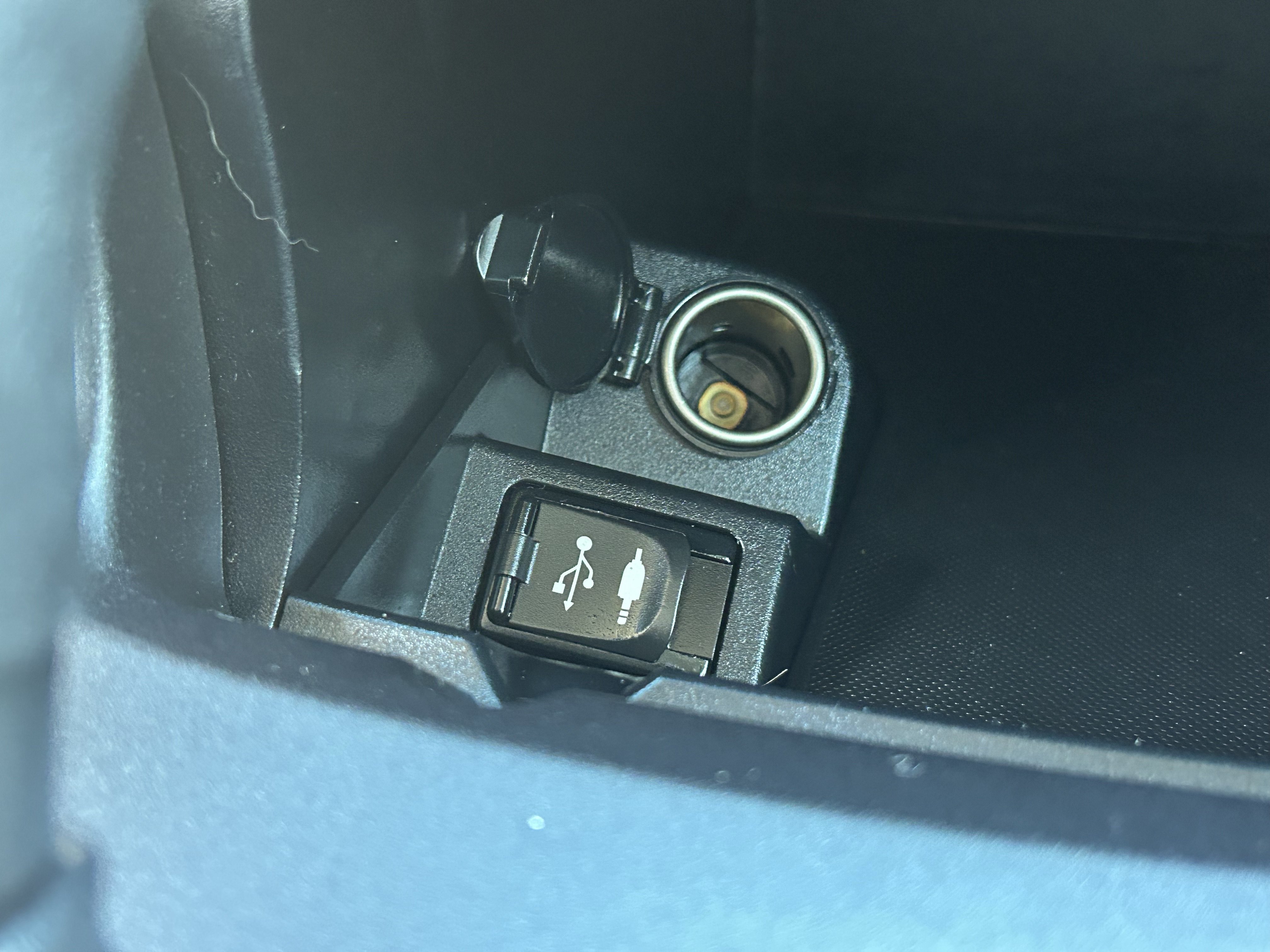 Used 2017 Toyota Camry LE FWD image 22
