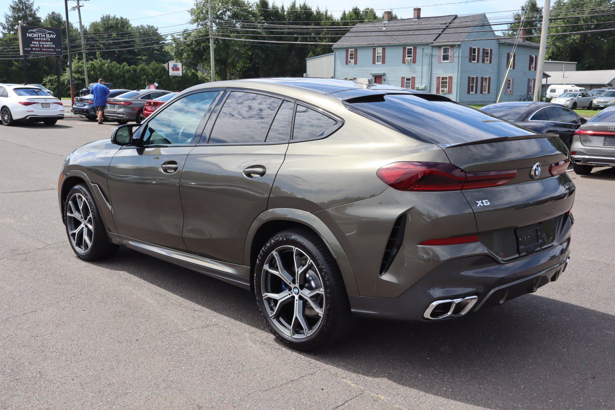 Used 2026 BMW X6 M60i AWD/4WD image 7