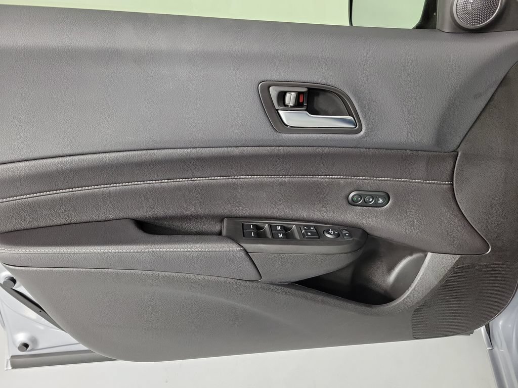 Used 2022 Acura ILX w/ Premium Package FWD image 18
