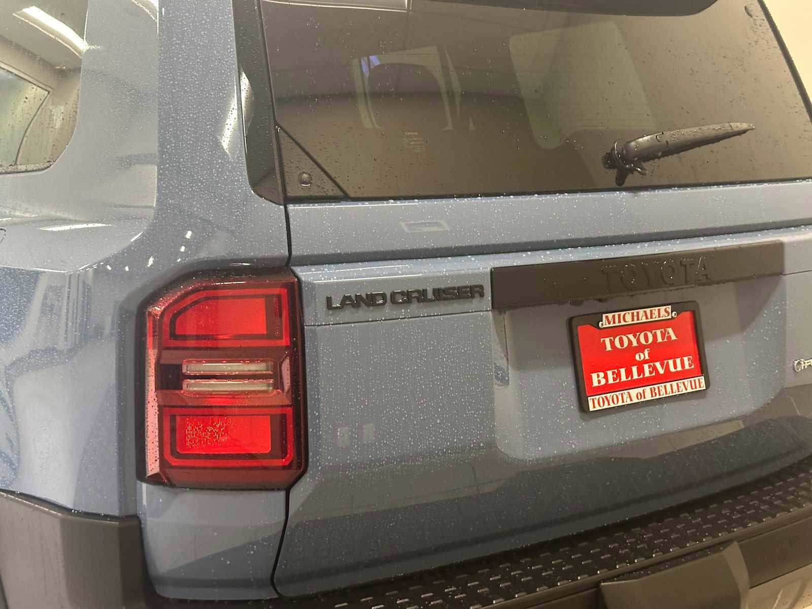 Certified 2025 Toyota Land Cruiser image 7