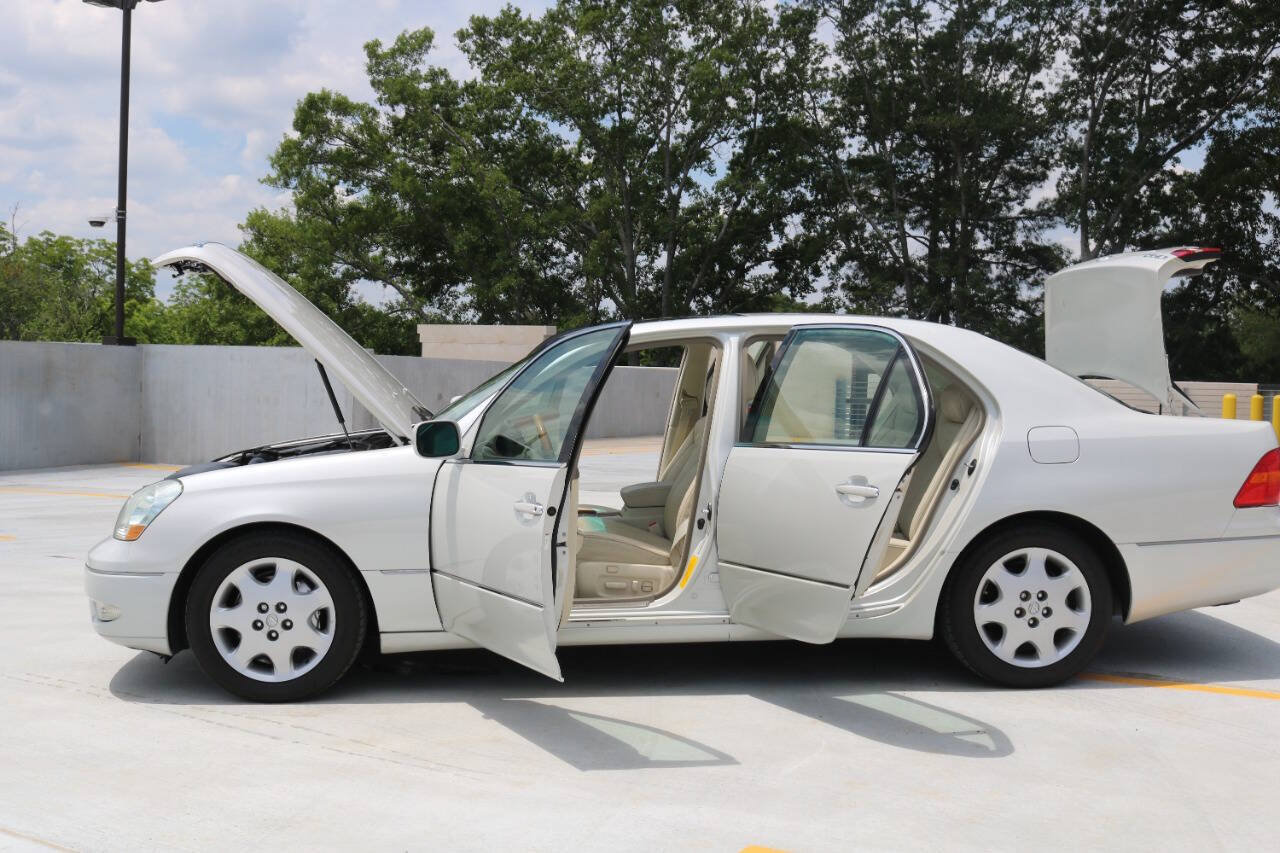 Used 2001 Lexus LS 430 RWD image 86