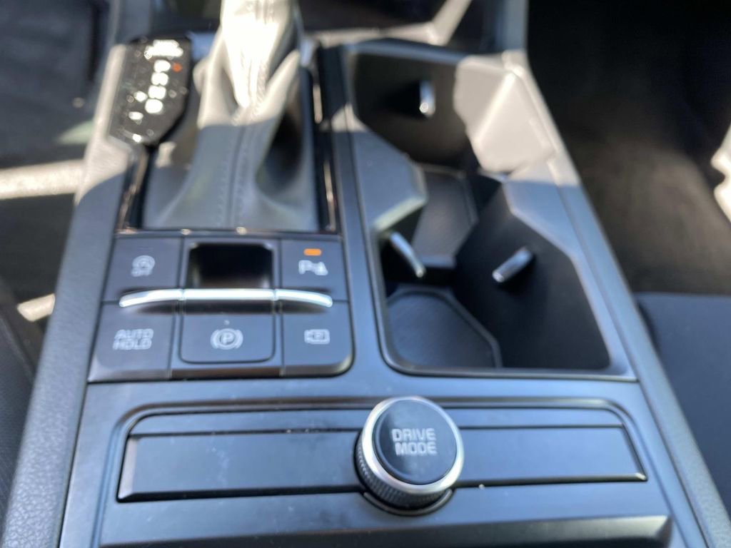 Used 2025 Kia K5 LXS image 13