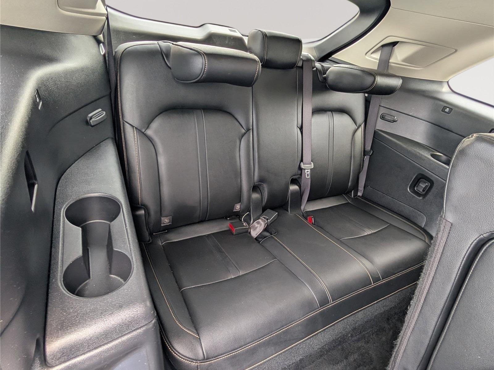 Used 2024 MAZDA CX-90 Plug-In Hybrid w/ Preferred AWD/4WD image 14