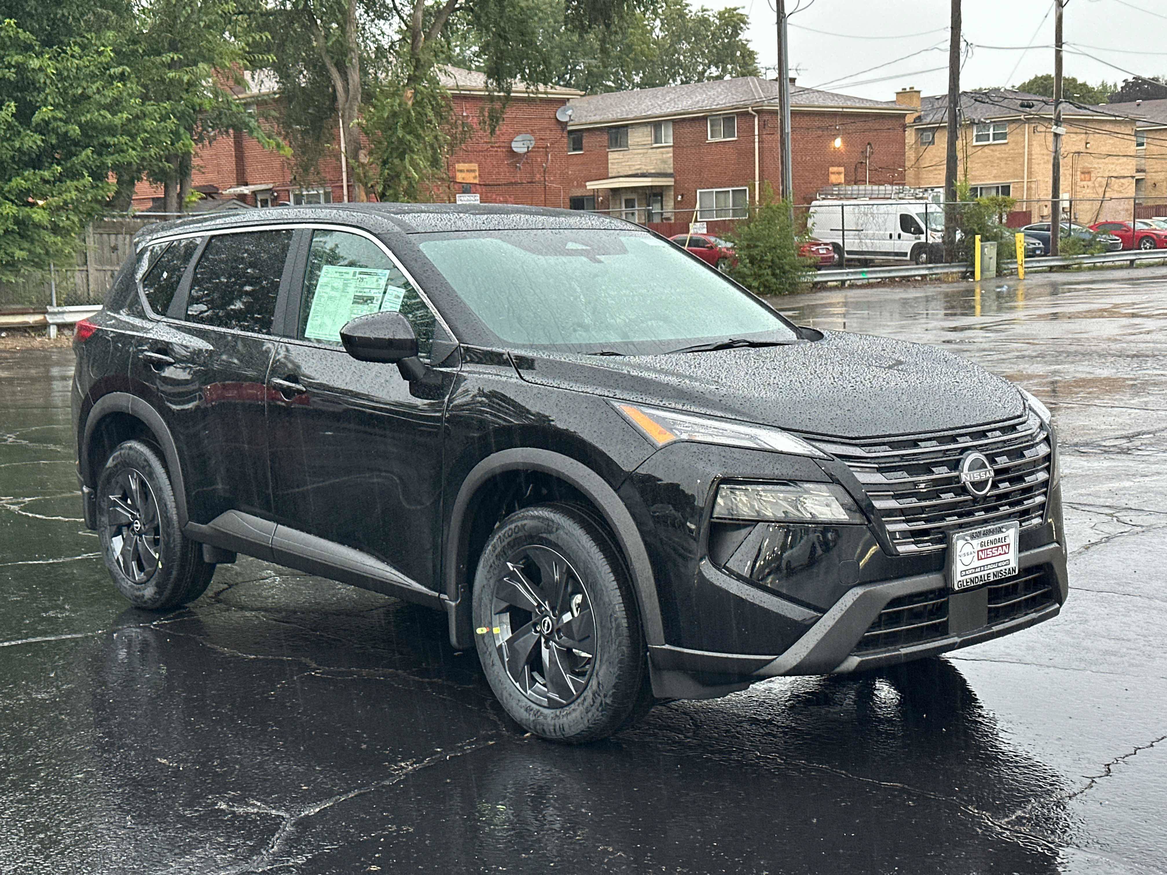 New 2027 Nissan Rogue SV AWD/4WD image 3