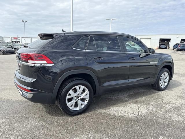Used 2021 Volkswagen Atlas Cross Sport S image 2