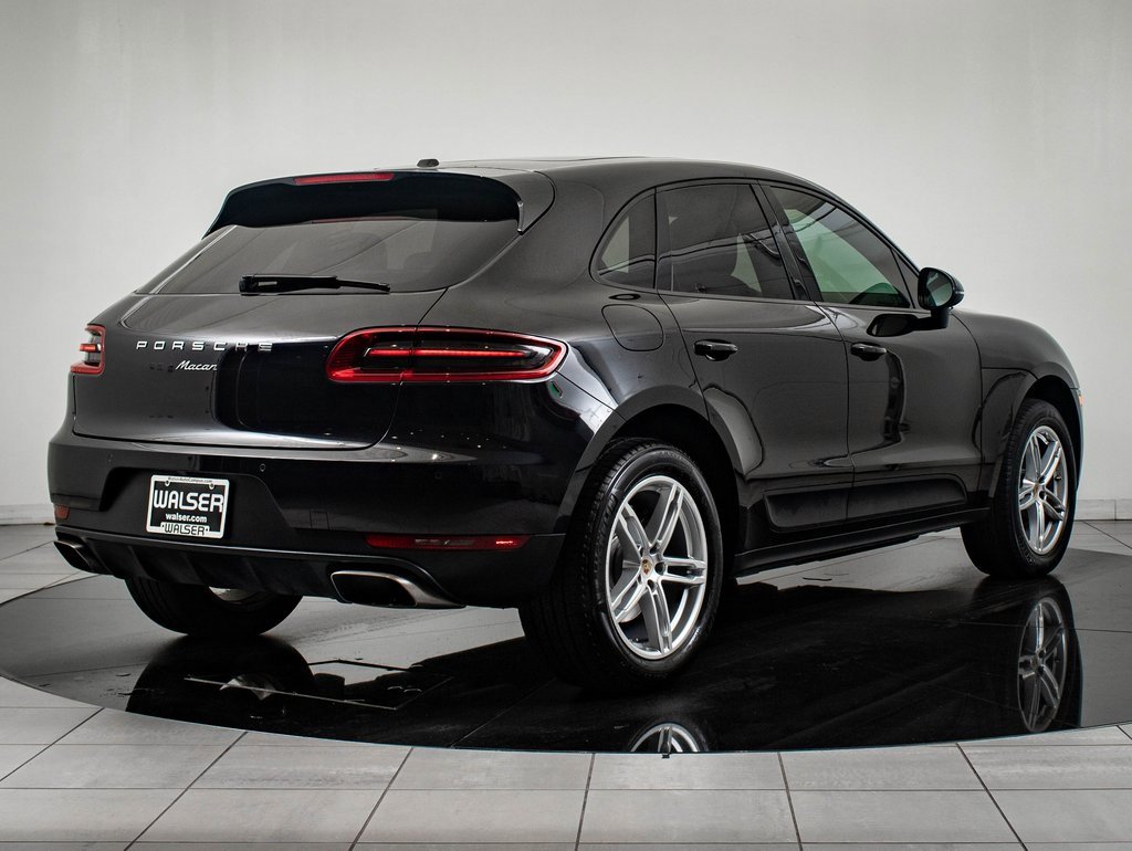 Used 2018 Porsche Macan image 8