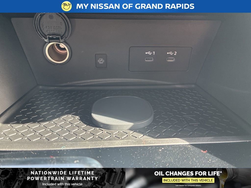 New 2026 Nissan Pathfinder Platinum image 27