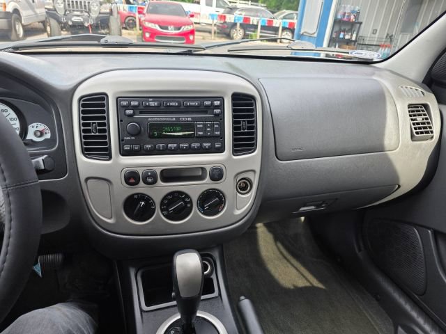 Used 2007 Ford Escape XLT FWD image 16