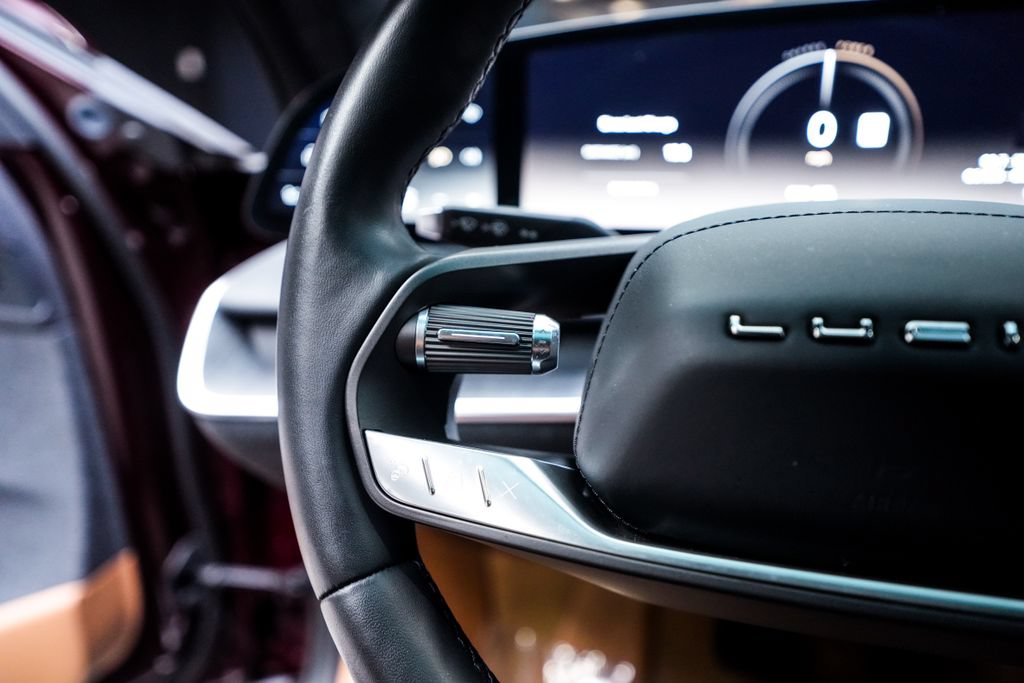 Used 2023 Lucid Air Touring AWD/4WD image 29