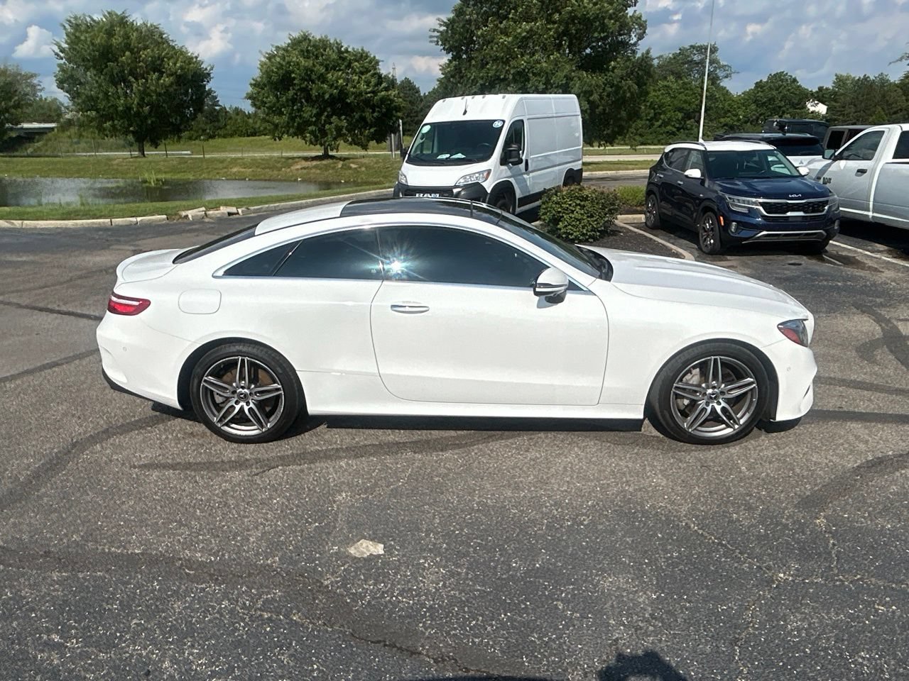 Used 2019 Mercedes-Benz E 450 4MATIC Coupe image 2