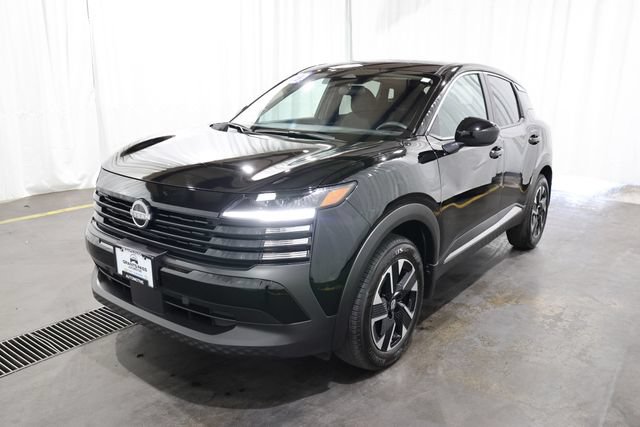 Used 2025 Nissan Kicks SV AWD/4WD image 26