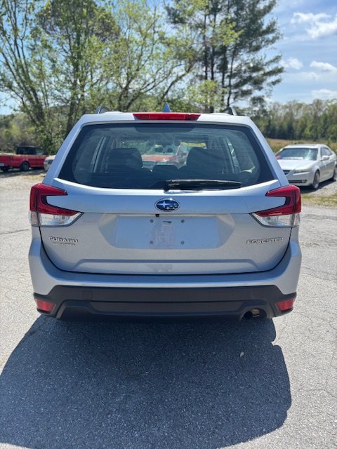 Used 2021 Subaru Forester 2.5i image 6