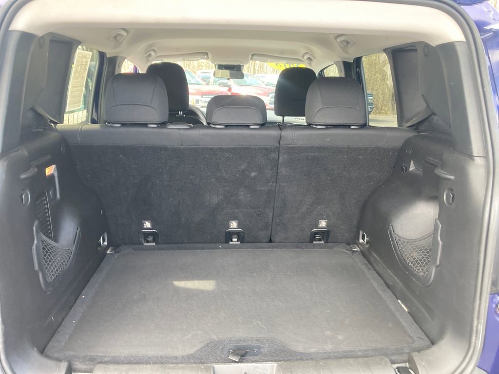 Used 2018 Jeep Renegade Latitude w/ Cold Weather Group image 27