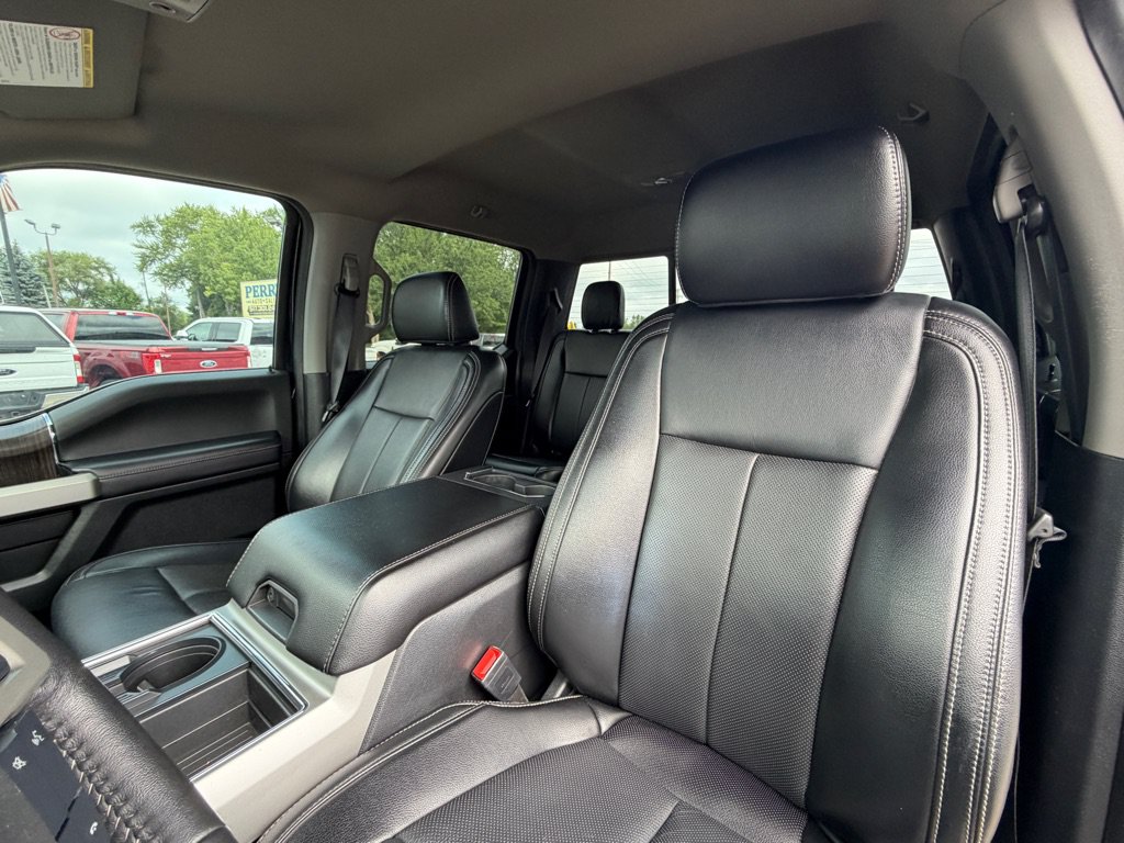 Used 2021 Ford F250 Lariat w/ Lariat Value Package AWD/4WD image 20