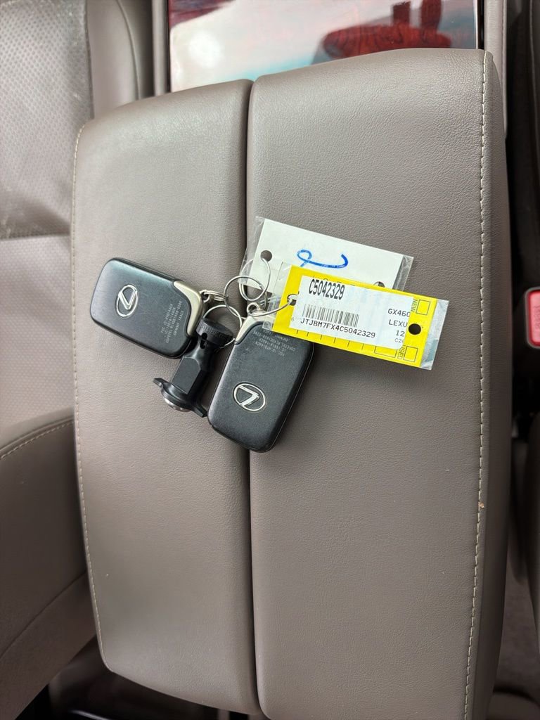 Used 2012 Lexus GX 460 w/ Comfort Plus Pkg image 37