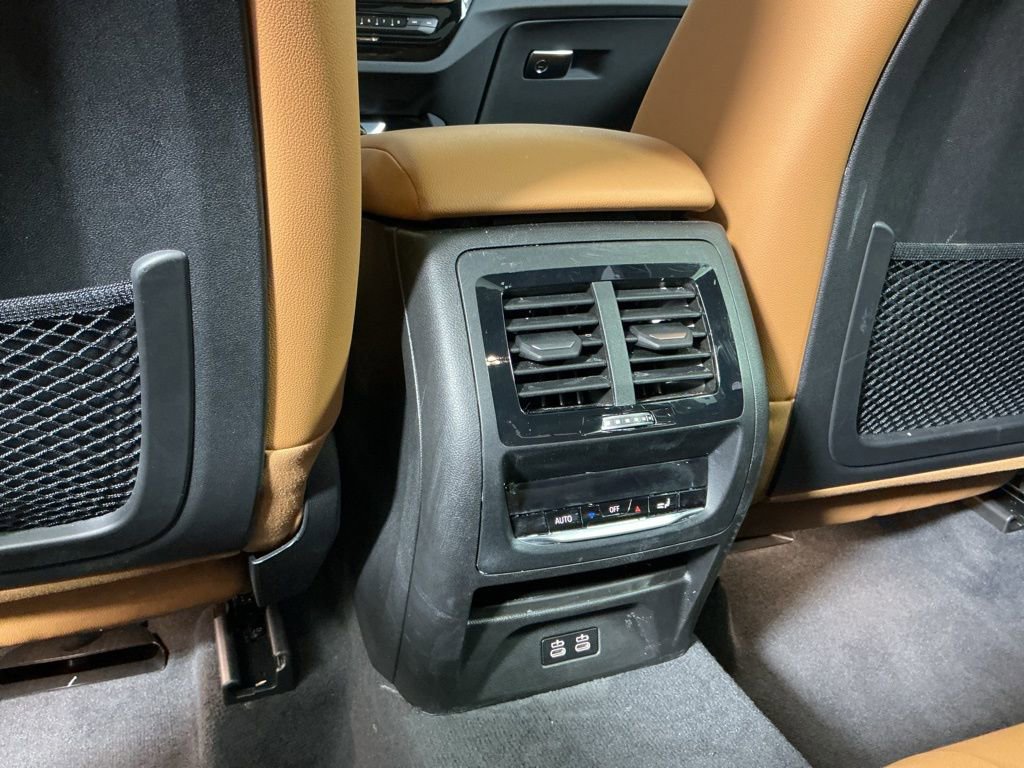 Certified 2024 BMW X3 xDrive30i w/ Premium Package w/ZPA image 25
