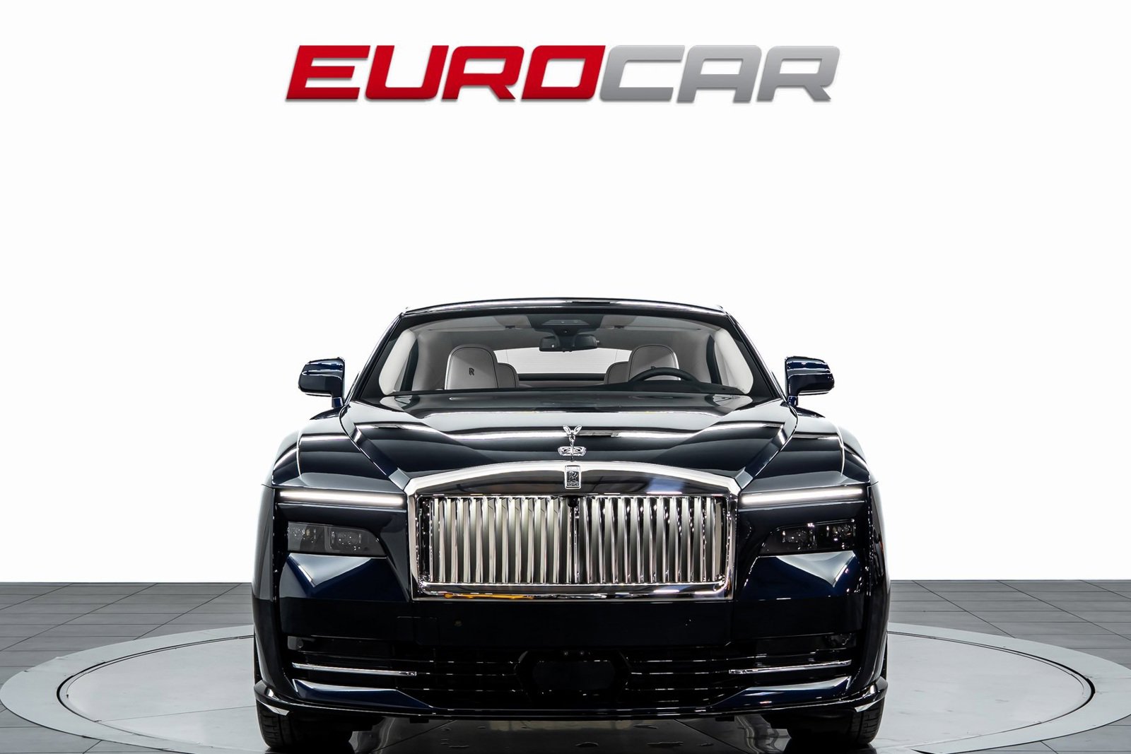 Used 2024 Rolls-Royce Spectre image 8