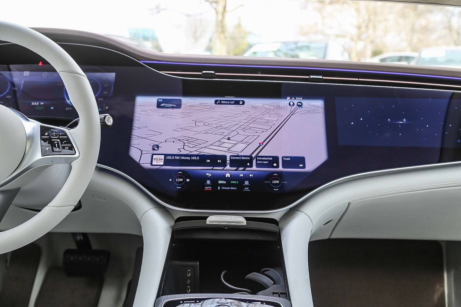 New 2024 Mercedes-Benz EQE 500 4MATIC Sedan image 11