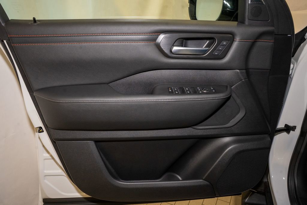 New 2026 Nissan Armada PRO-4X image 15