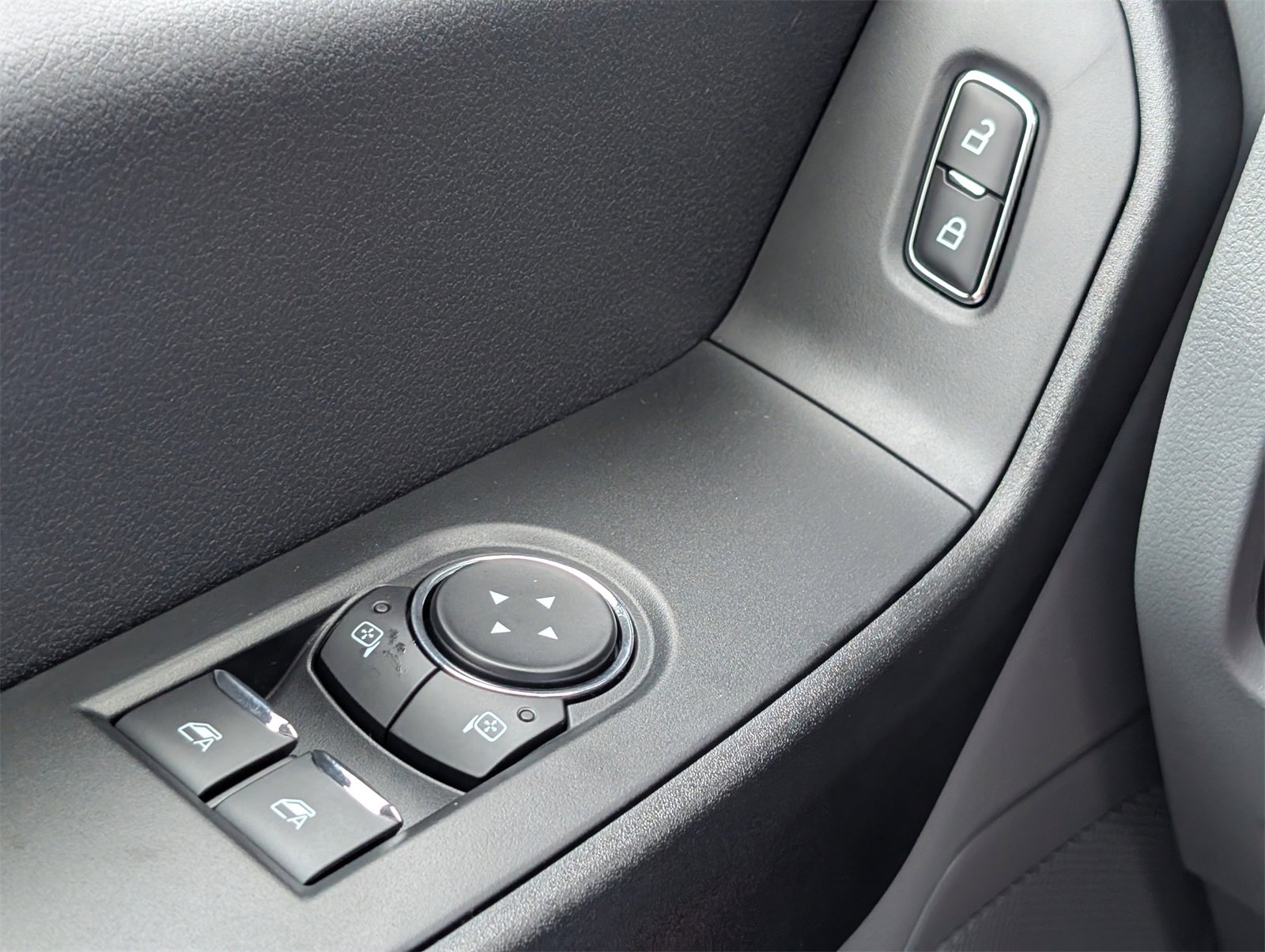 New 2026 Ford F350 XL w/ XL Chrome Package image 18