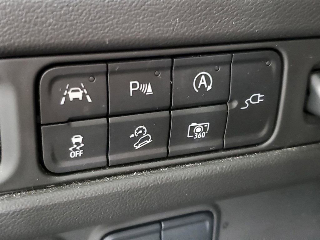 Used 2022 Chevrolet Tahoe High Country image 33