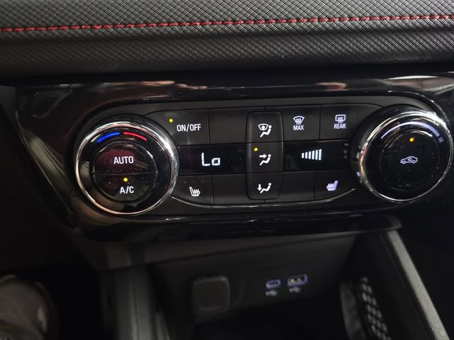 Used 2026 Chevrolet TrailBlazer RS w/ Convenience Package AWD/4WD image 15